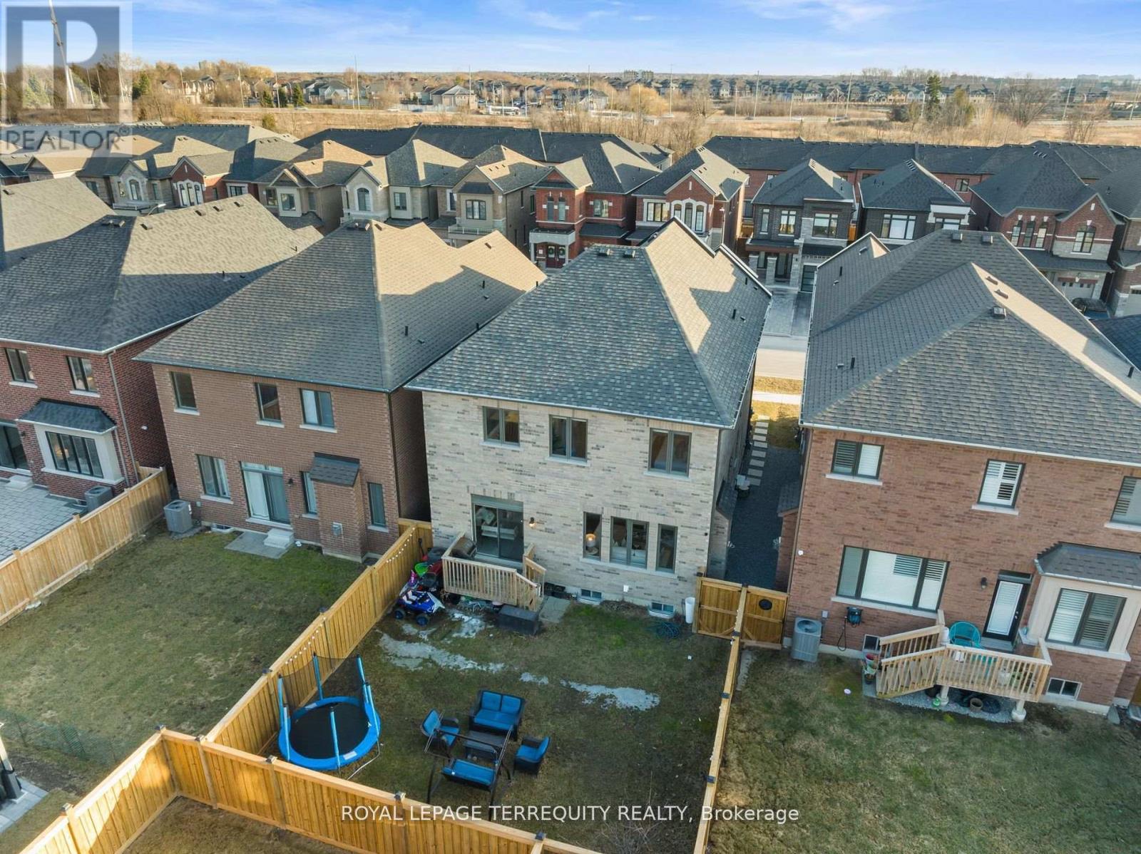 24 Auckland Drive, Whitby, Ontario  L1P 0G6 - Photo 47 - E12127922
