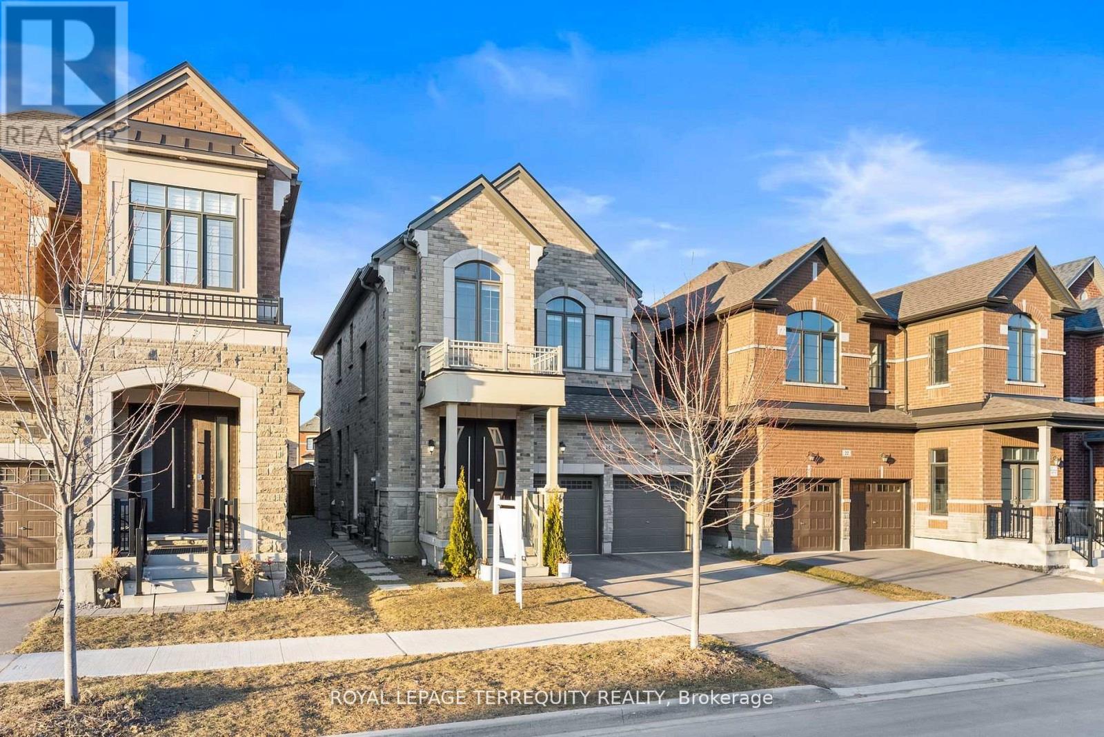 24 Auckland Drive, Whitby, Ontario  L1P 0G6 - Photo 6 - E12127922