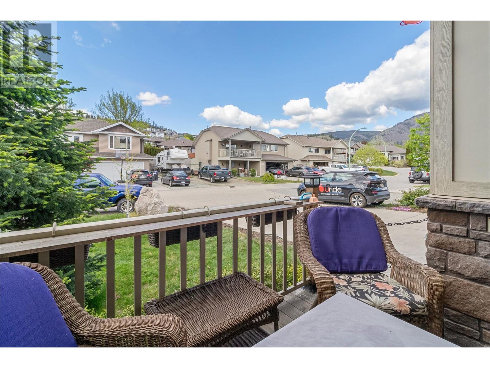 1493 Tanemura Crescent, Kelowna, British Columbia  V1P 1N8 - Photo 4 - 10346263