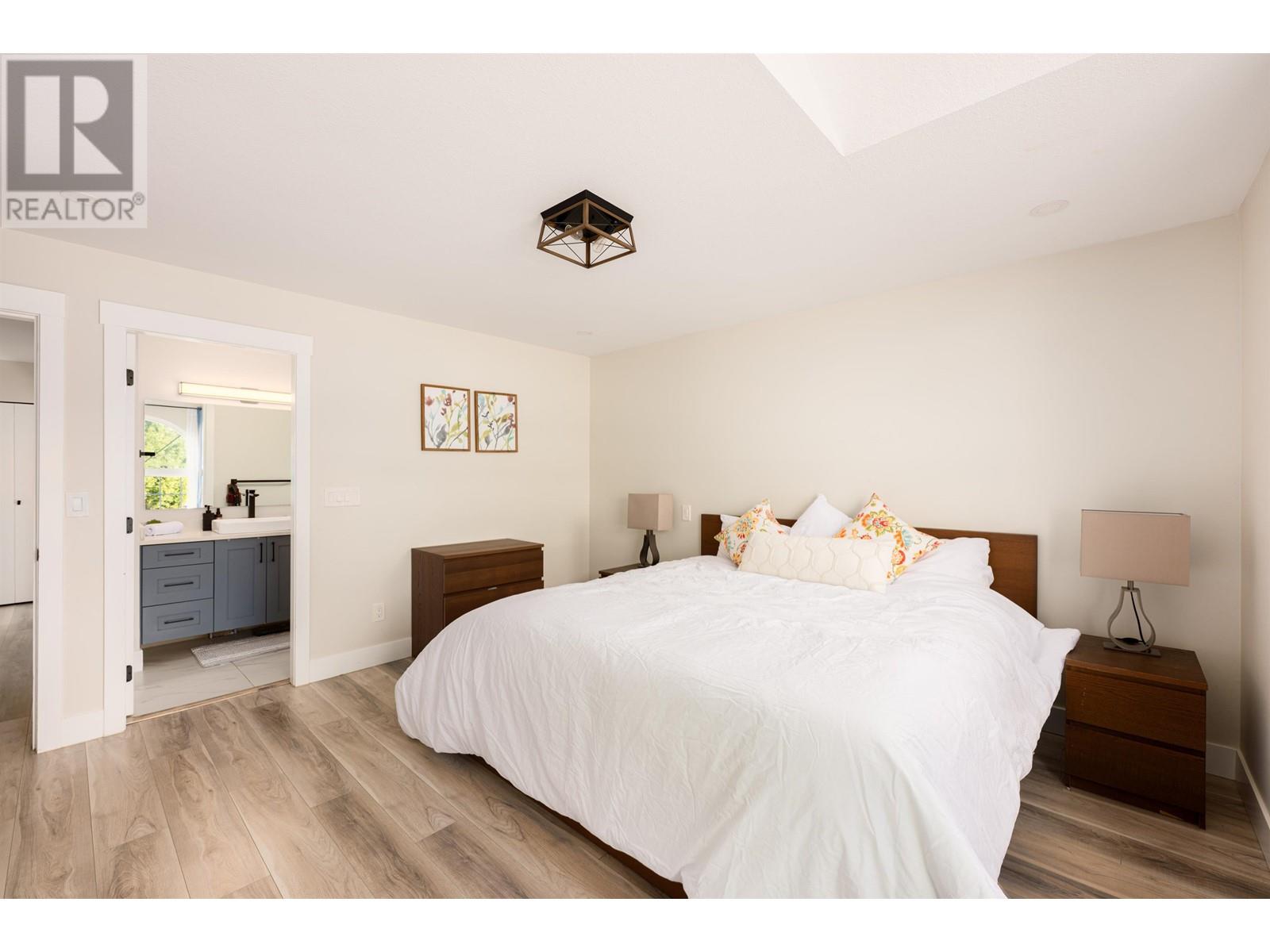 1282 Lincoln Drive, Port Coquitlam, British Columbia  V3B 7J5 - Photo 11 - R2993220