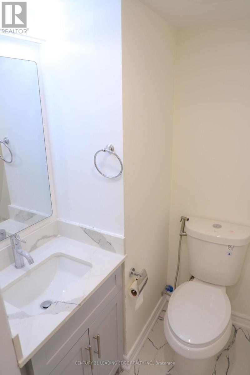 Bsmt 2 - 38 Oak Avenue, Richmond Hill, Ontario  L4C 6R7 - Photo 5 - N12127921
