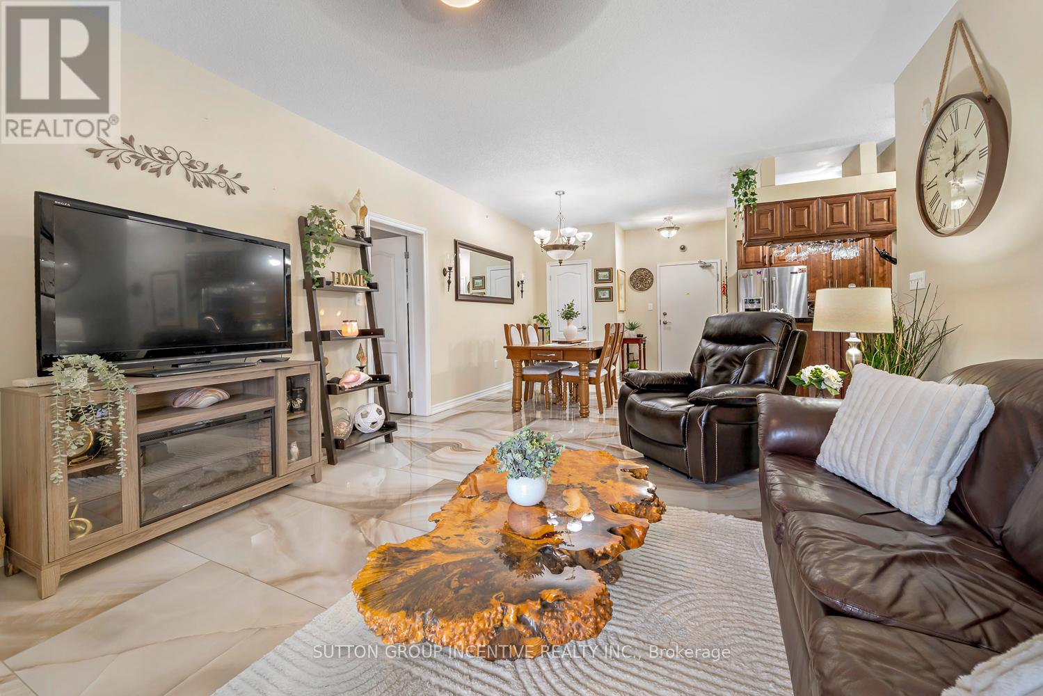 107 - 42 Ferndale Drive S, Barrie (Ardagh), Ontario  L4N 2M5 - Photo 20 - S12127929