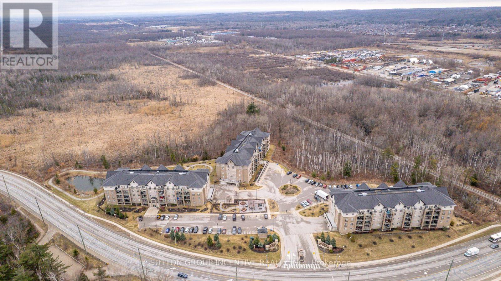 107 - 42 Ferndale Drive S, Barrie, Ontario  L4N 2M5 - Photo 4 - S12127929