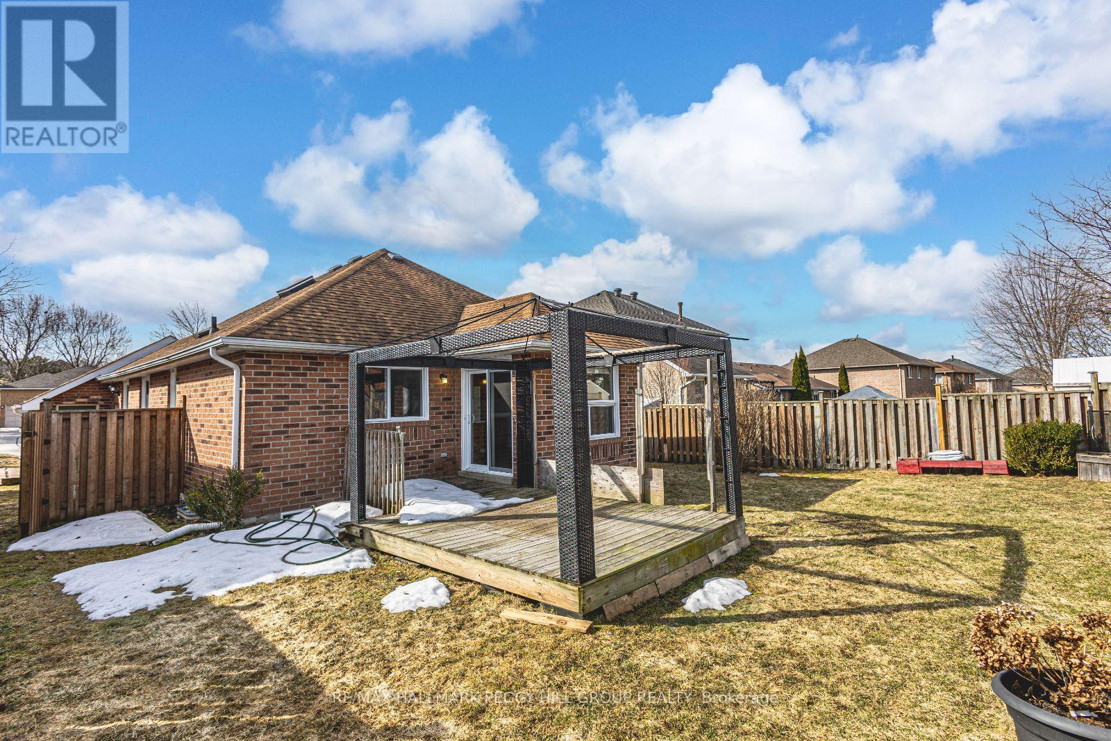 70 Hurst Drive, Barrie (Bayshore), Ontario  L4N 8K4 - Photo 16 - S12127930