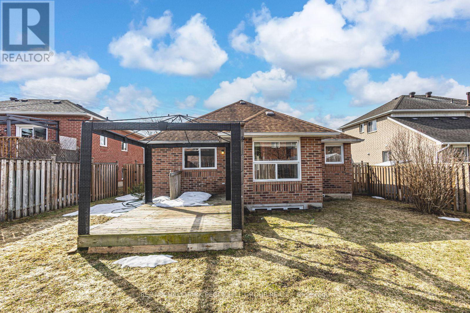 70 Hurst Drive, Barrie (Bayshore), Ontario  L4N 8K4 - Photo 18 - S12127930