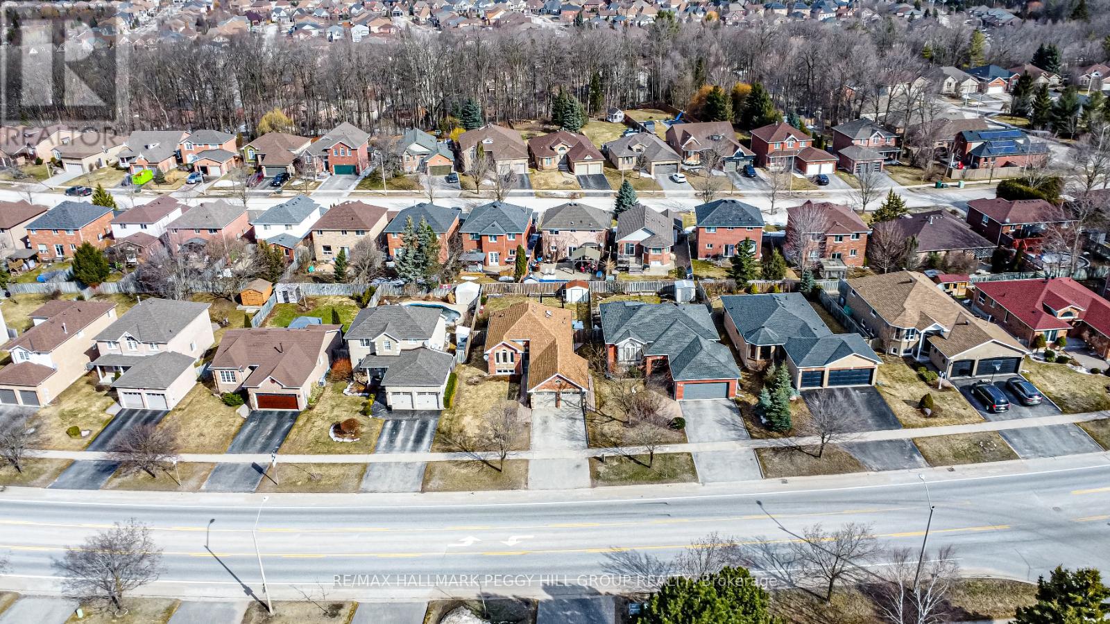70 Hurst Drive, Barrie (Bayshore), Ontario  L4N 8K4 - Photo 2 - S12127930