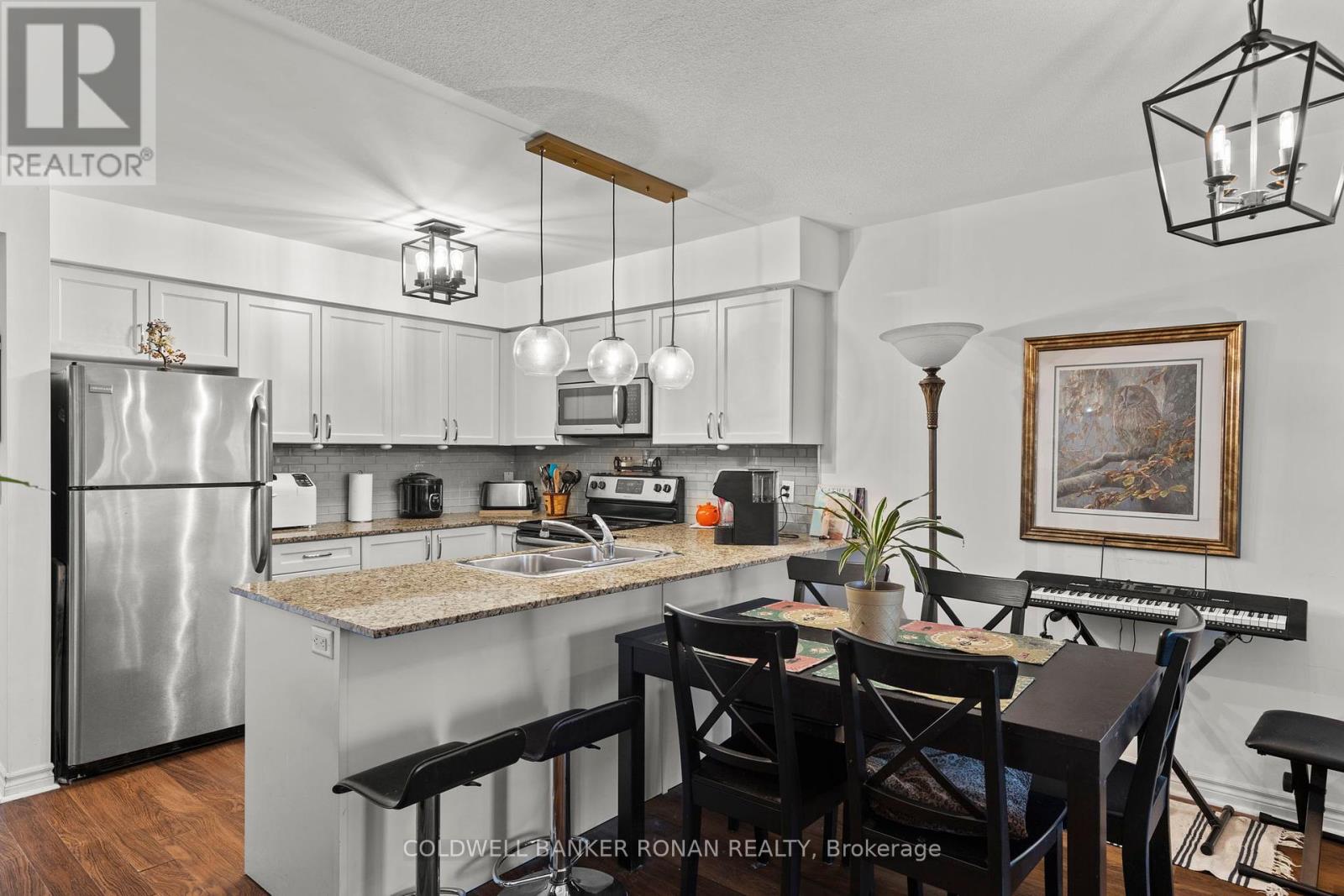 205 - 3 Brandy Lane Drive, Collingwood, Ontario  L9Y 0X4 - Photo 4 - S12128043