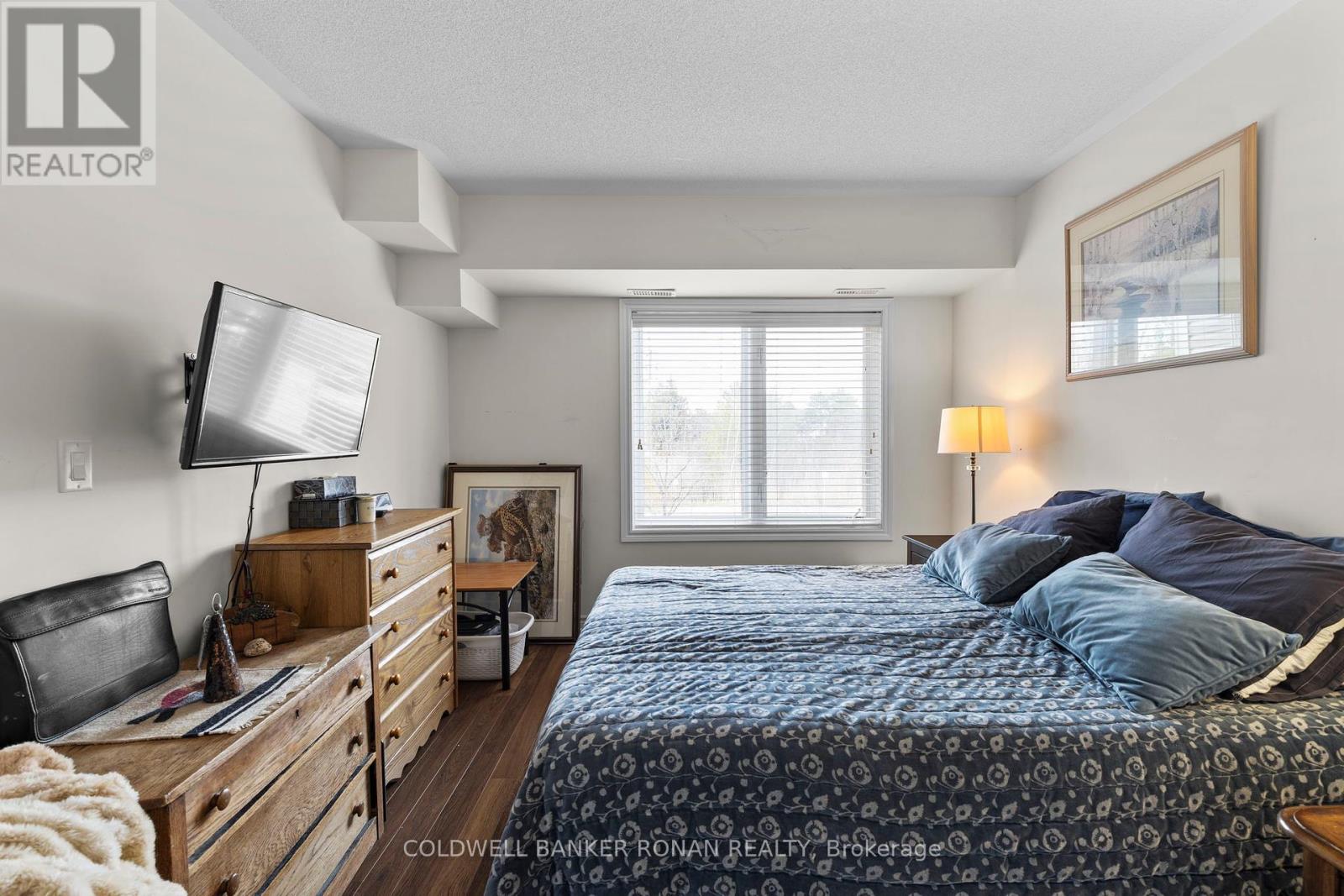 205 - 3 Brandy Lane Drive, Collingwood, Ontario  L9Y 0X4 - Photo 8 - S12128043