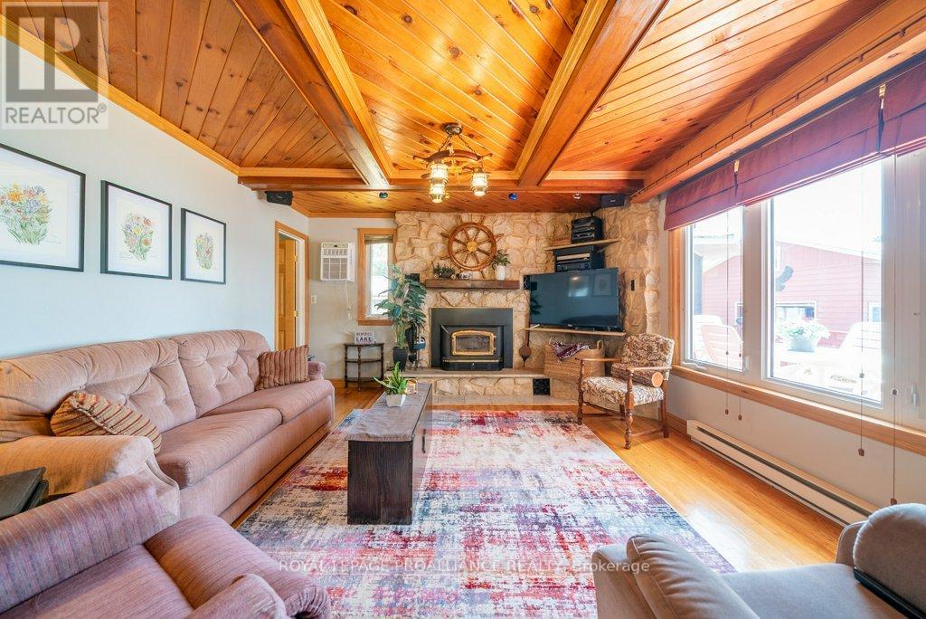 1063 Perry Road, Frontenac, Ontario  K0H 1K0 - Photo 12 - X12128130
