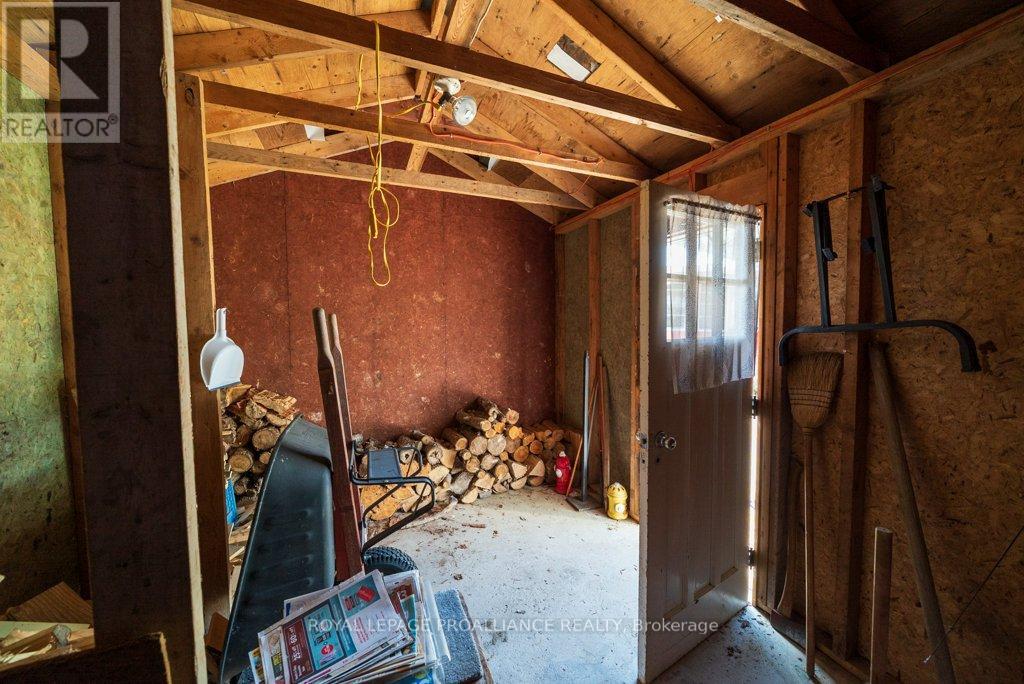 1063 Perry Road, Frontenac, Ontario  K0H 1K0 - Photo 37 - X12128130