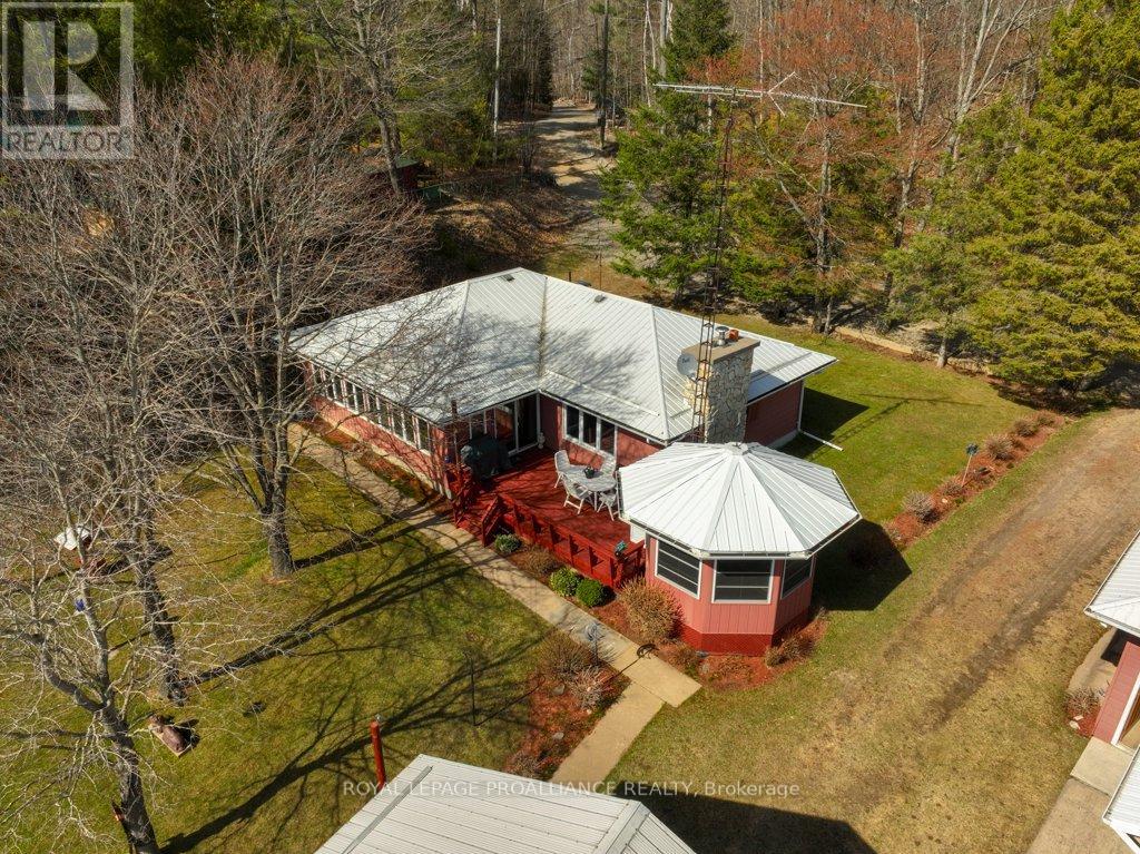 1063 Perry Road, Frontenac, Ontario  K0H 1K0 - Photo 42 - X12128130