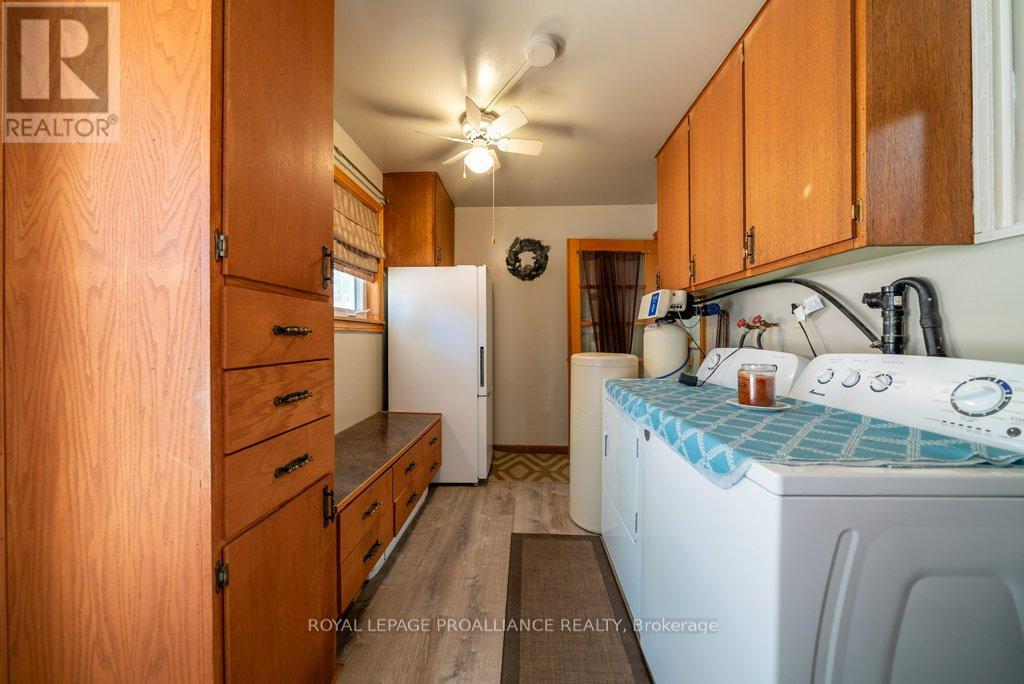 1063 Perry Road, Frontenac, Ontario  K0H 1K0 - Photo 5 - X12128130