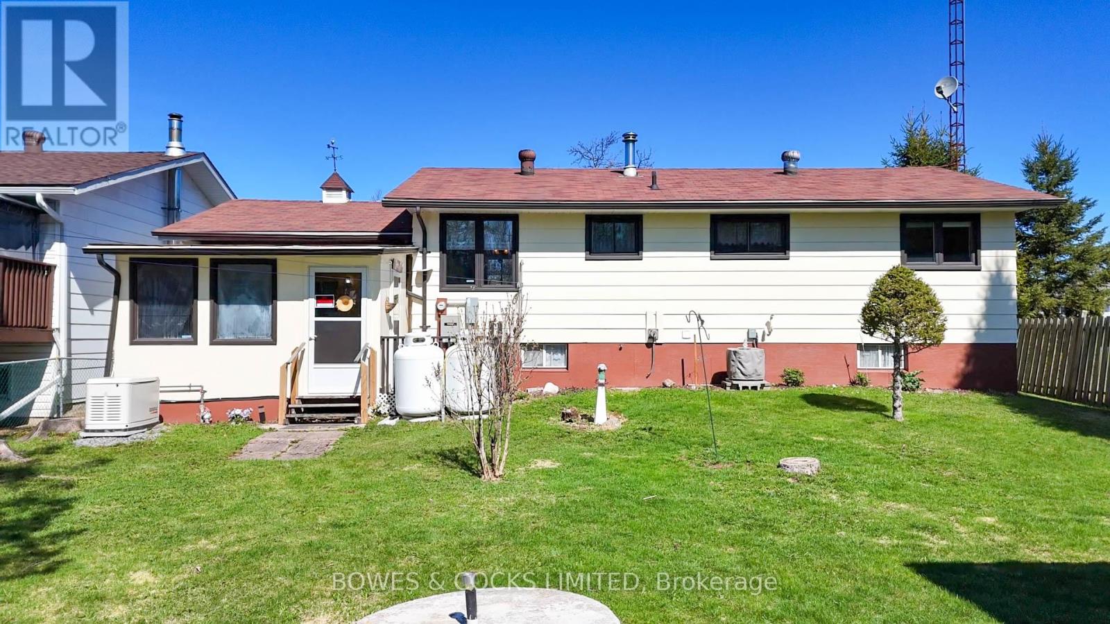 23 Hemlock Street, Highlands East, Ontario  K0L 1M0 - Photo 13 - X12128145