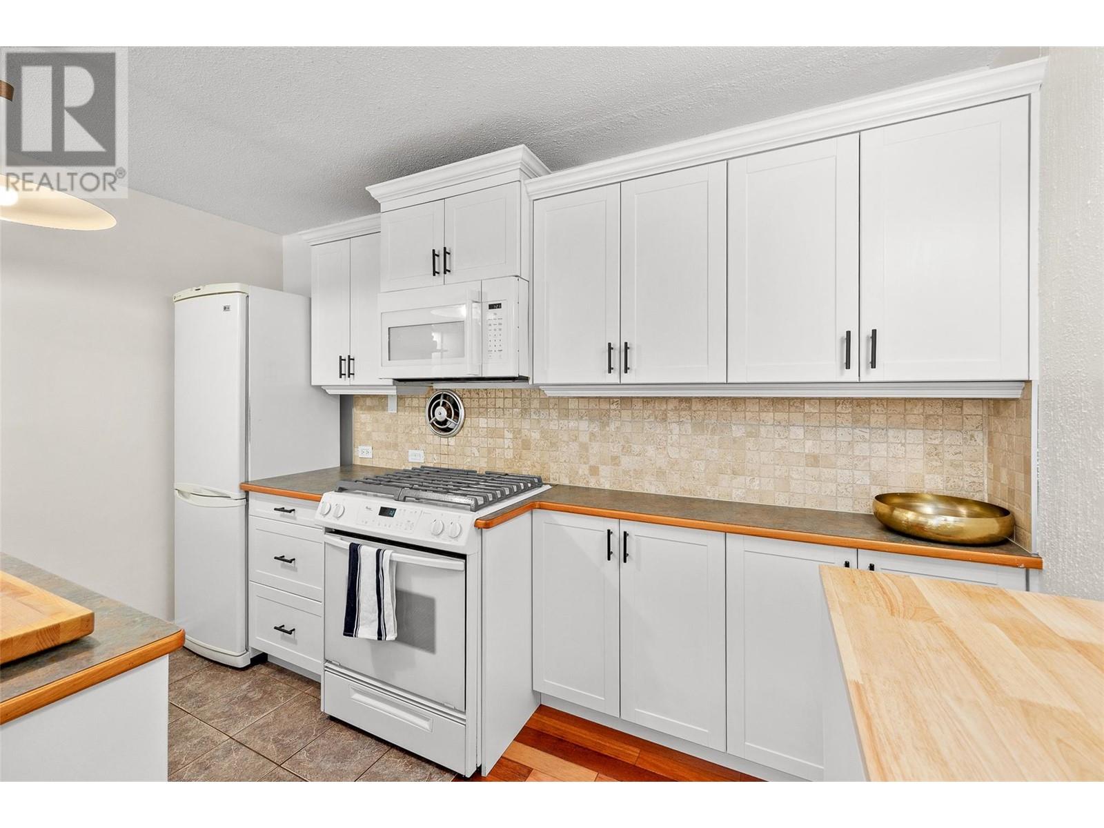 353 Boyce Crescent Unit# 6, Kelowna, British Columbia  V1Y 5Z7 - Photo 11 - 10345595