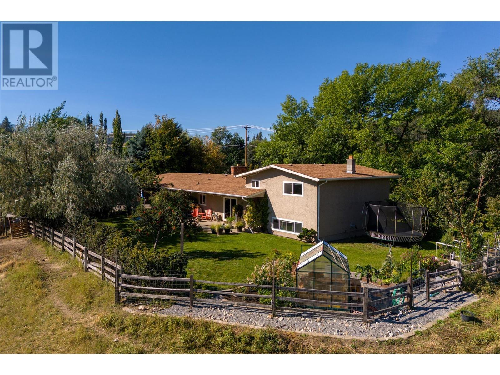 2351 Gallagher Road, Kelowna, British Columbia  V1P 1G9 - Photo 33 - 10345141
