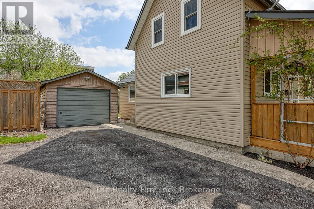 136 Bidwell Street, Tillsonburg, Ontario  N4G 3V5 - Photo 40 - X12128127