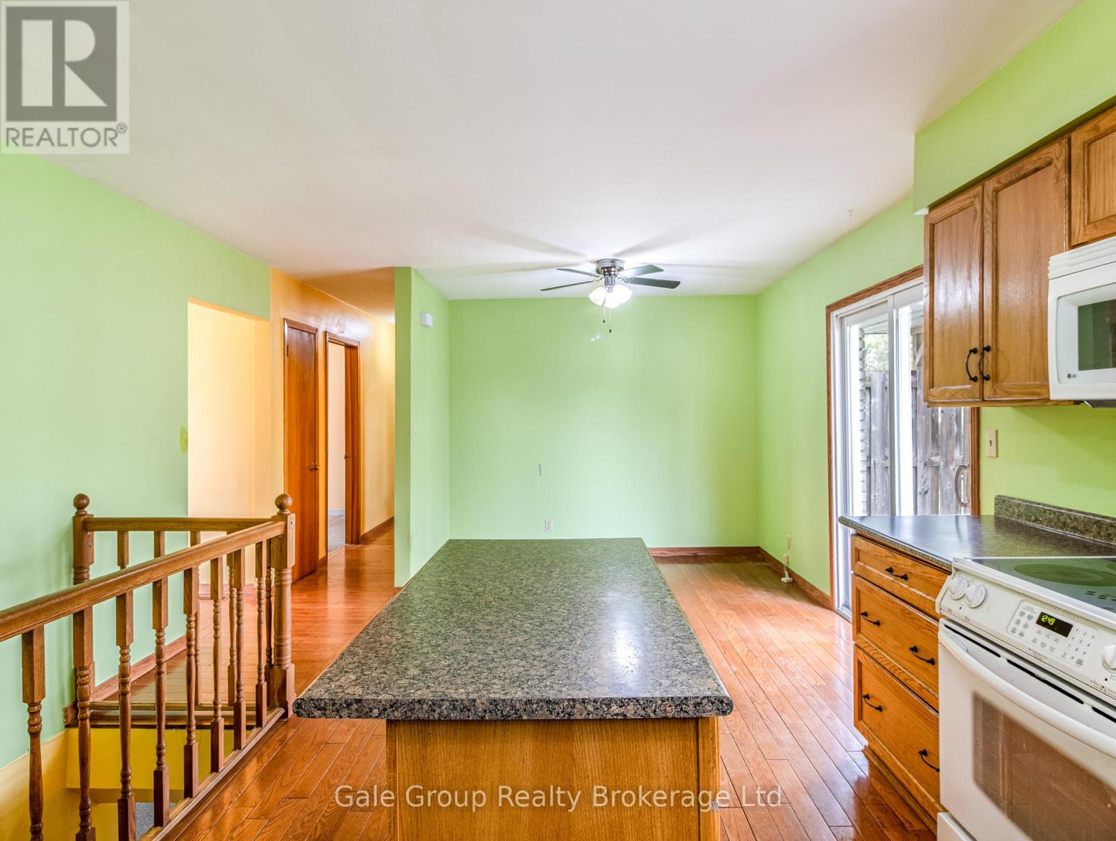 8 South Street, Norwich, Ontario  N0J 1P0 - Photo 3 - X12128152