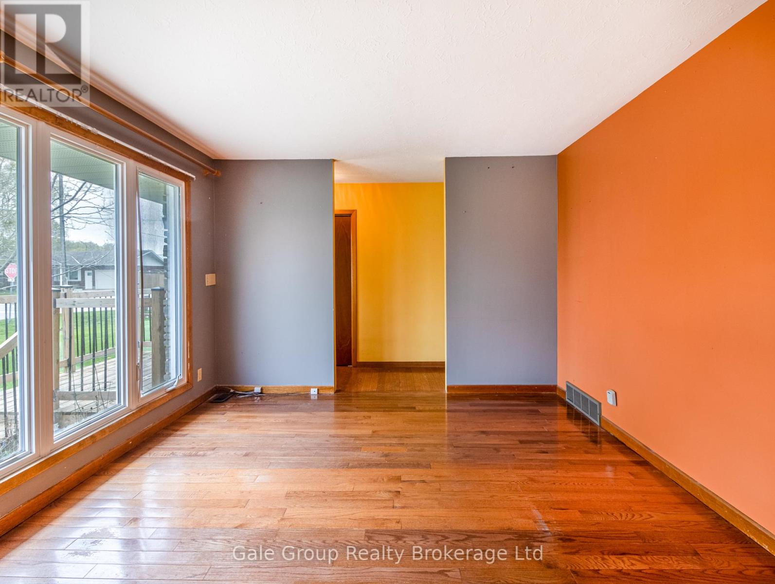 8 South Street, Norwich, Ontario  N0J 1P0 - Photo 8 - X12128152