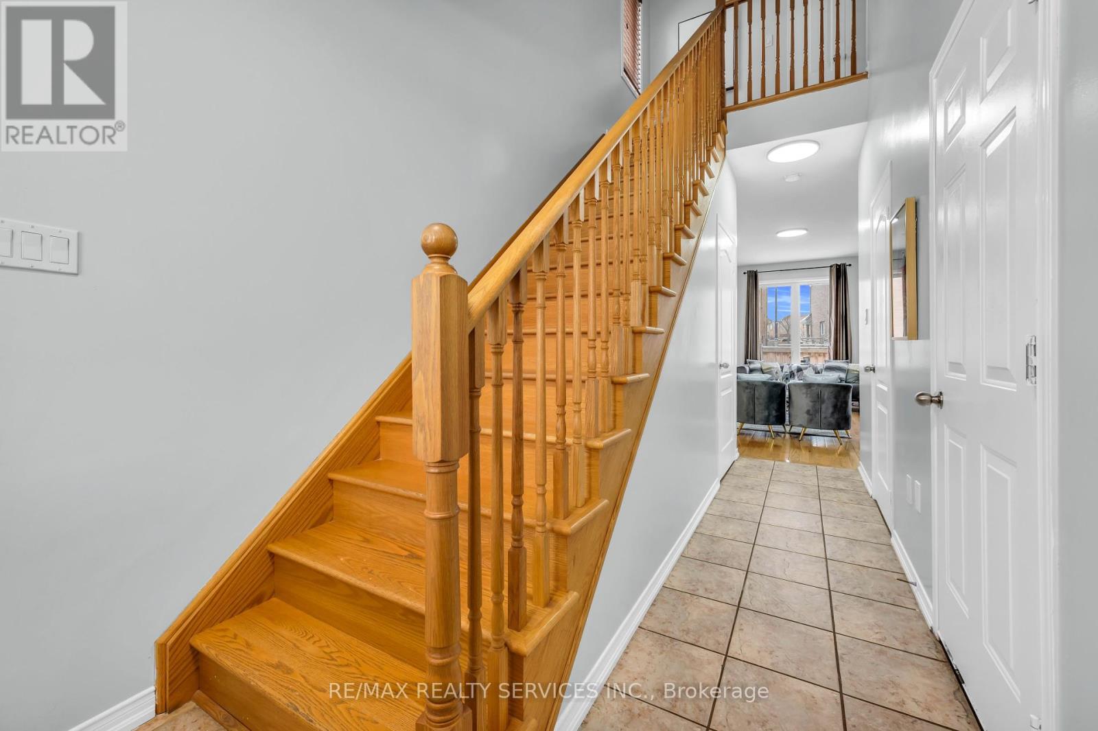 54 Delambray Street, Brampton (Sandringham-Wellington), Ontario  L6R 3R2 - Photo 22 - W12127974