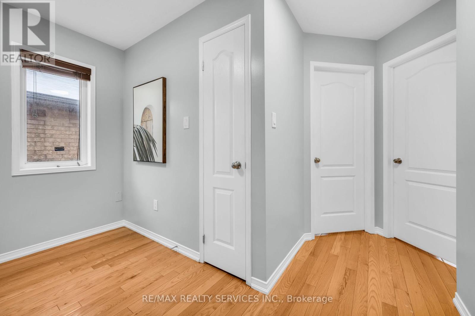54 Delambray Street, Brampton (Sandringham-Wellington), Ontario  L6R 3R2 - Photo 23 - W12127974