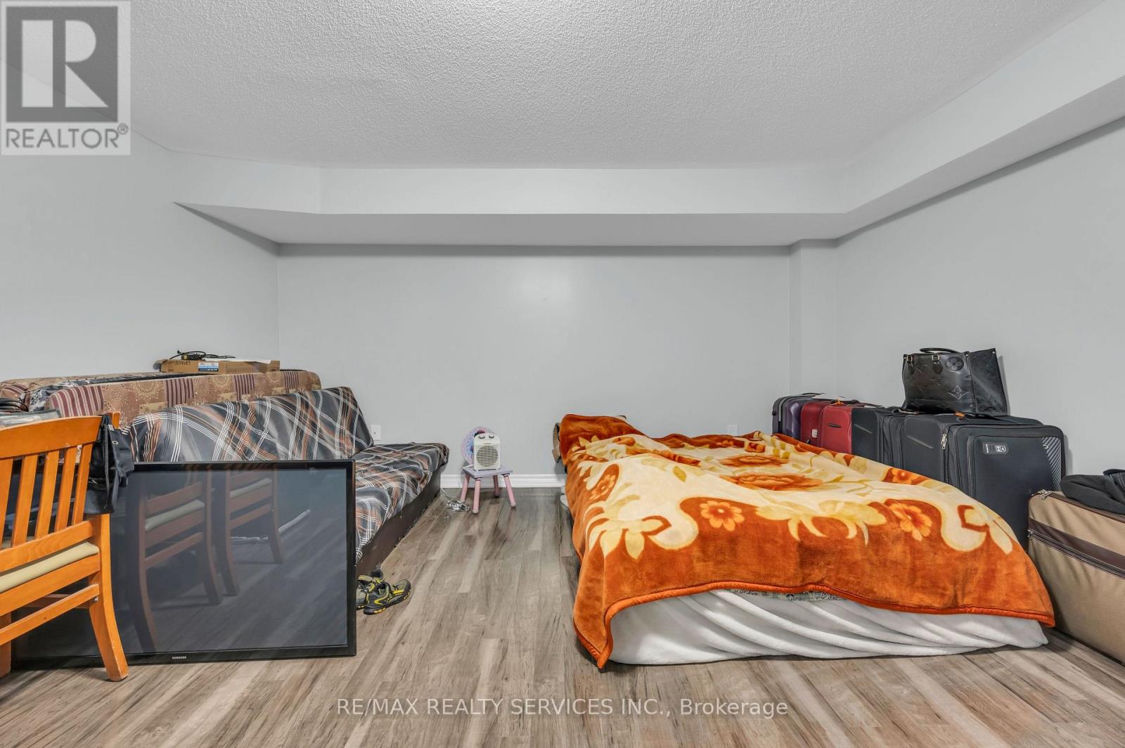 54 Delambray Street, Brampton (Sandringham-Wellington), Ontario  L6R 3R2 - Photo 36 - W12127974