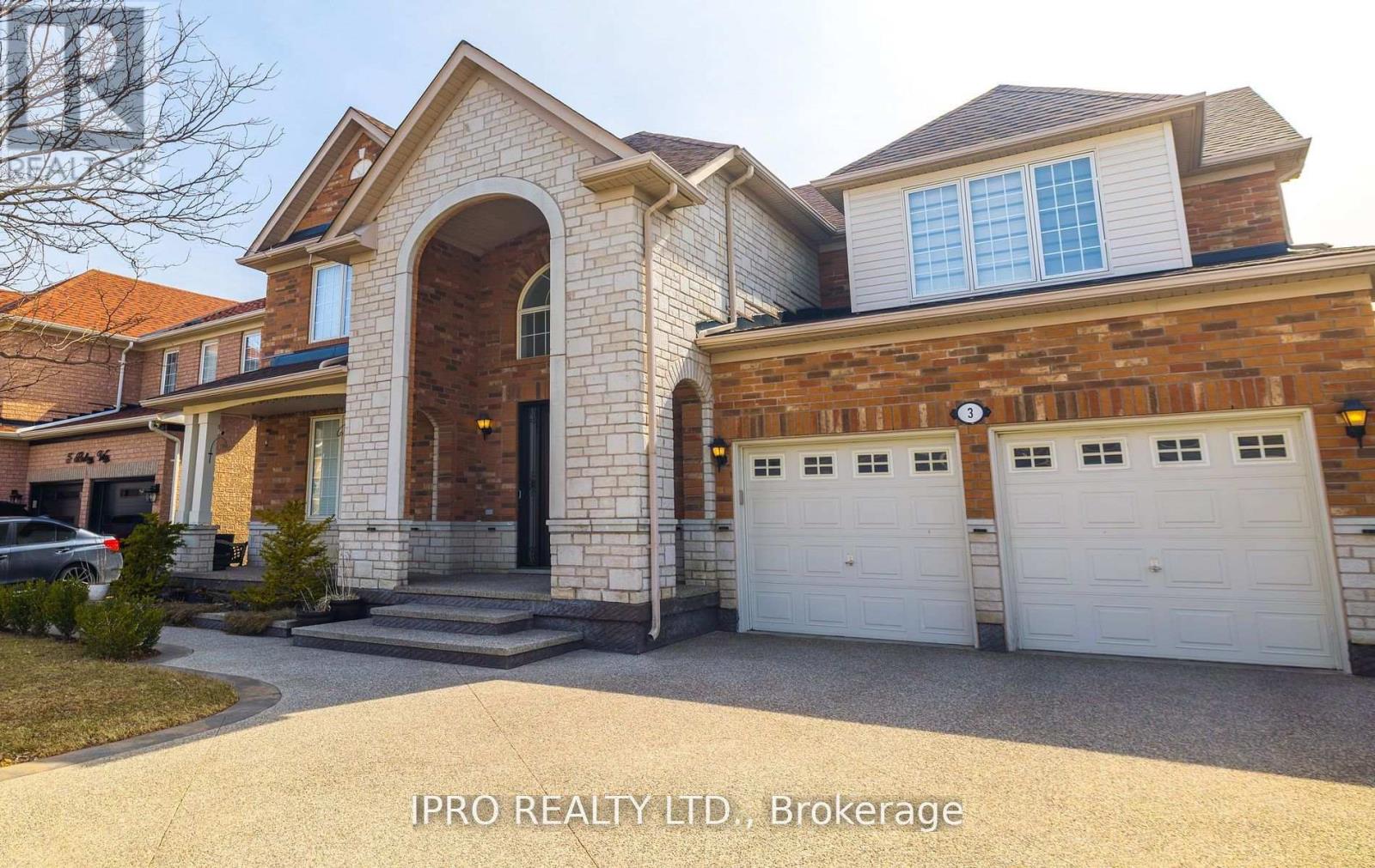3 Balmy Way, Brampton, Ontario  L6P 1L2 - Photo 2 - W12127980