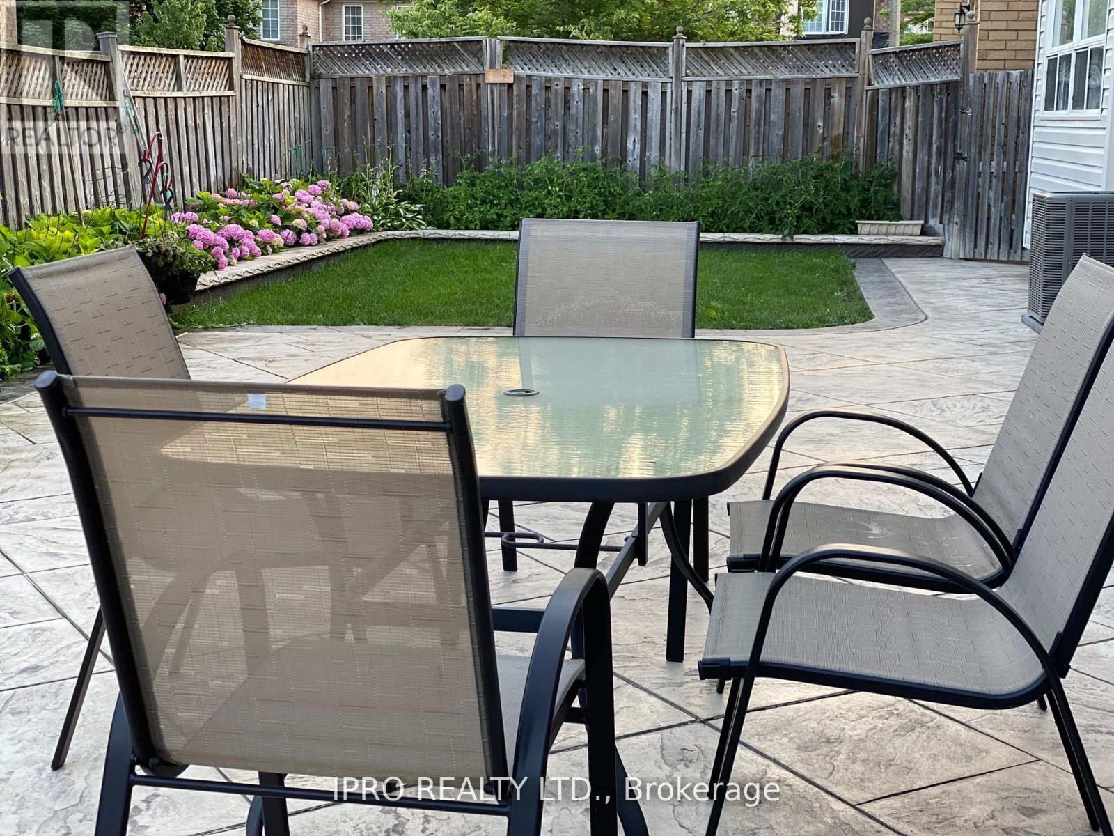3 Balmy Way, Brampton, Ontario  L6P 1L2 - Photo 49 - W12127980