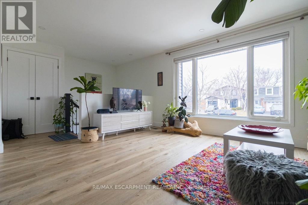 3346 Hannibal Road, Burlington (Palmer), Ontario  L7M 1R7 - Photo 7 - W12128083