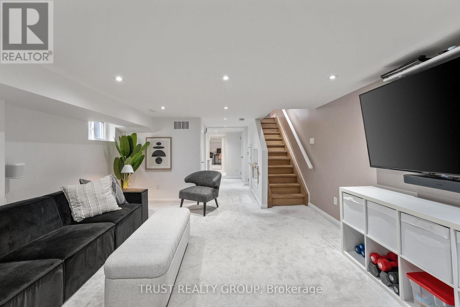 262 Queensdale Avenue, Toronto (Danforth Village-East York), Ontario  M4C 2B2 - Photo 25 - E12127248