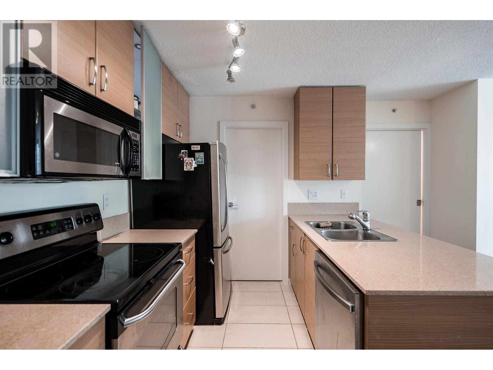 401 977 Mainland Street, Vancouver, British Columbia  V6B 1T2 - Photo 12 - R2998852