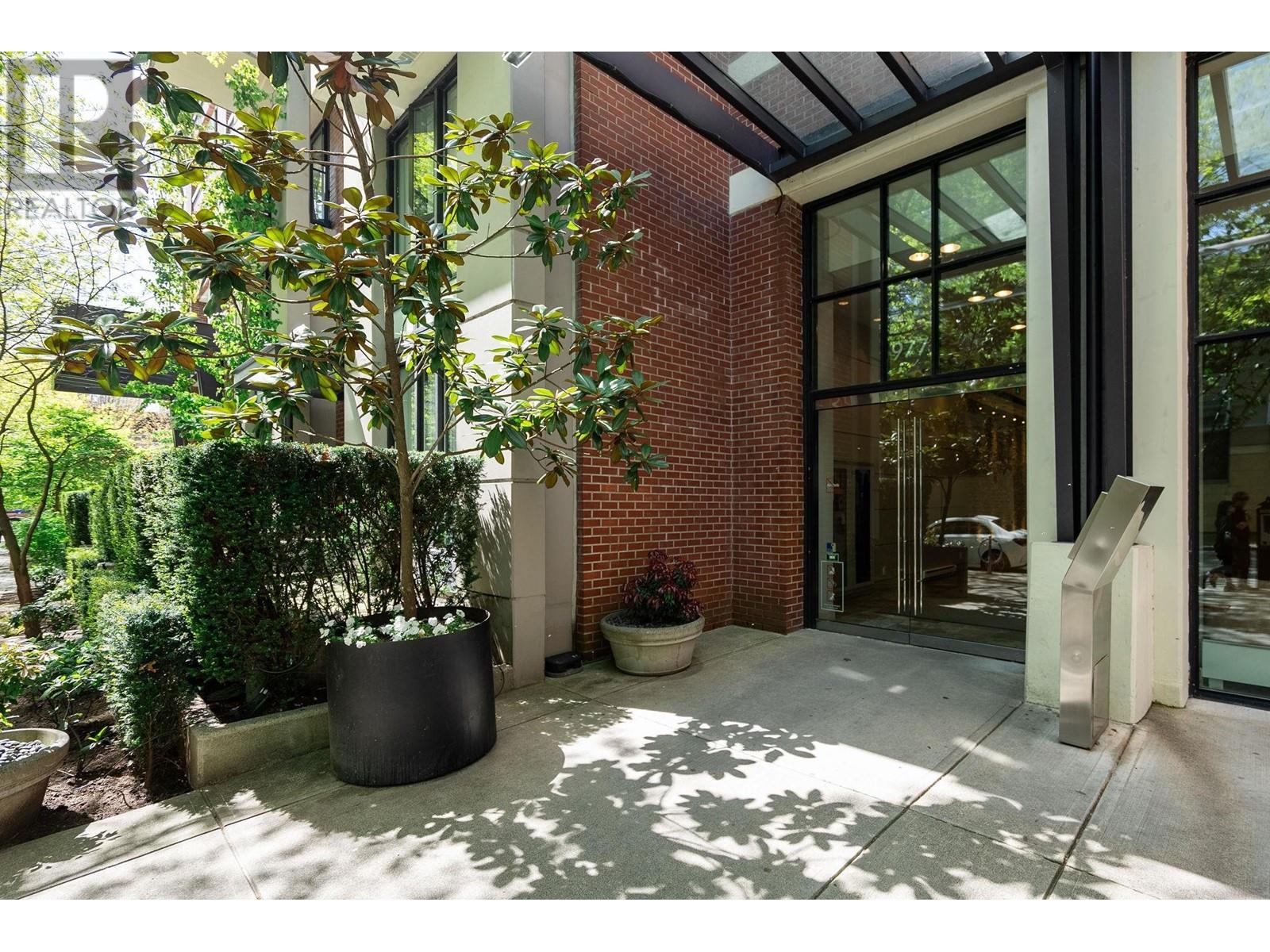 401 977 Mainland Street, Vancouver, British Columbia  V6B 1T2 - Photo 21 - R2998852