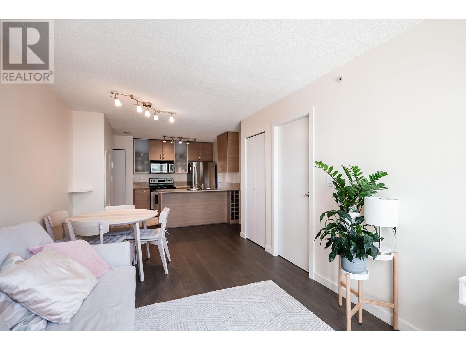 401 977 Mainland Street, Vancouver, British Columbia  V6B 1T2 - Photo 6 - R2998852