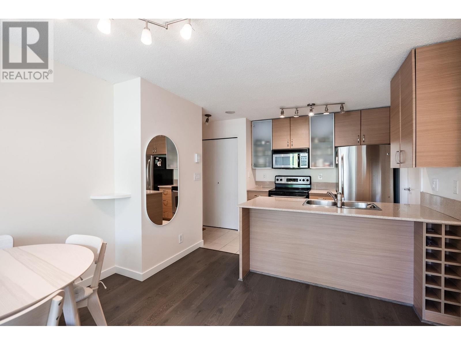 401 977 Mainland Street, Vancouver, British Columbia  V6B 1T2 - Photo 8 - R2998852