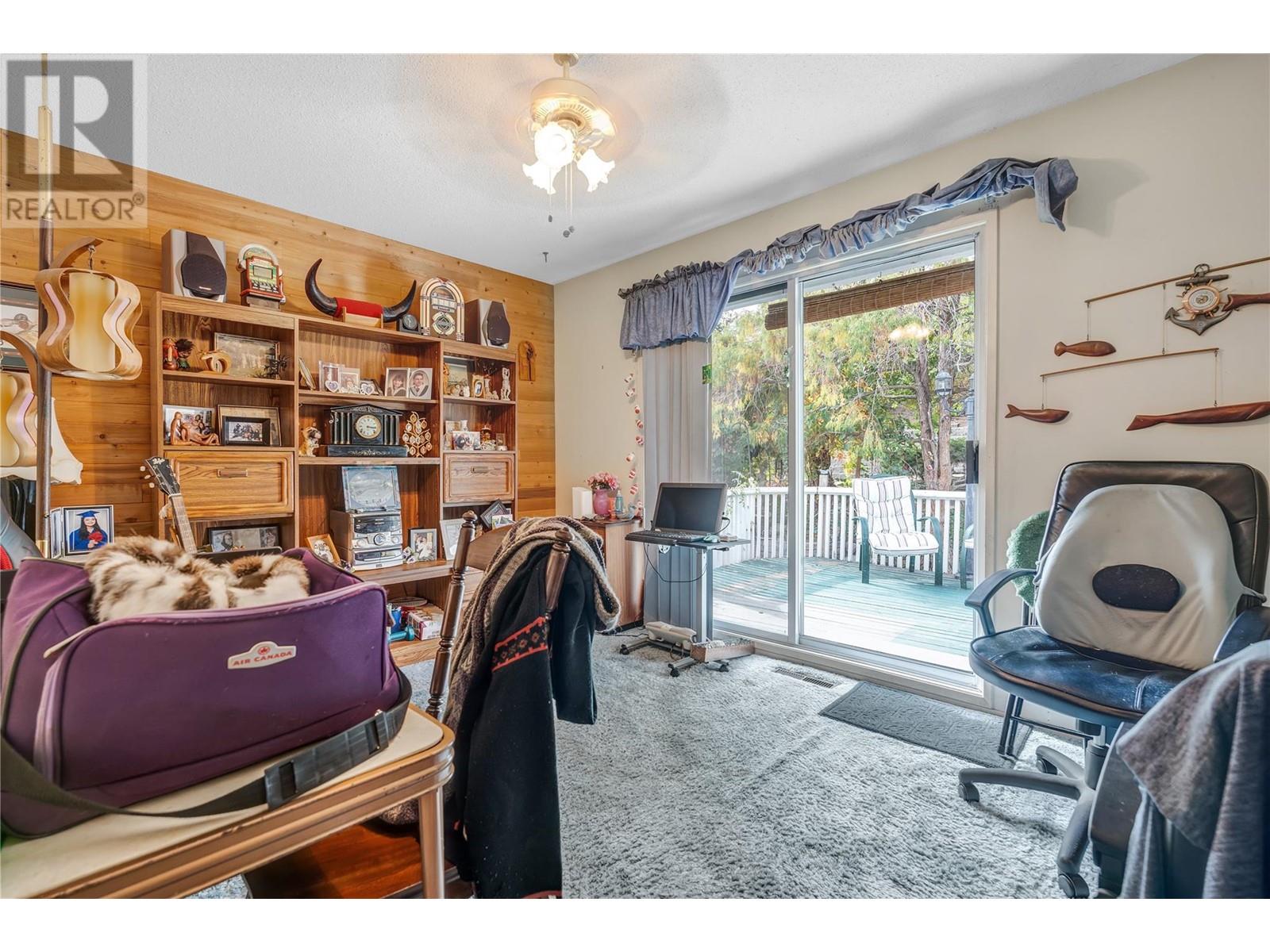Property at 545 Pineview Drive image 2