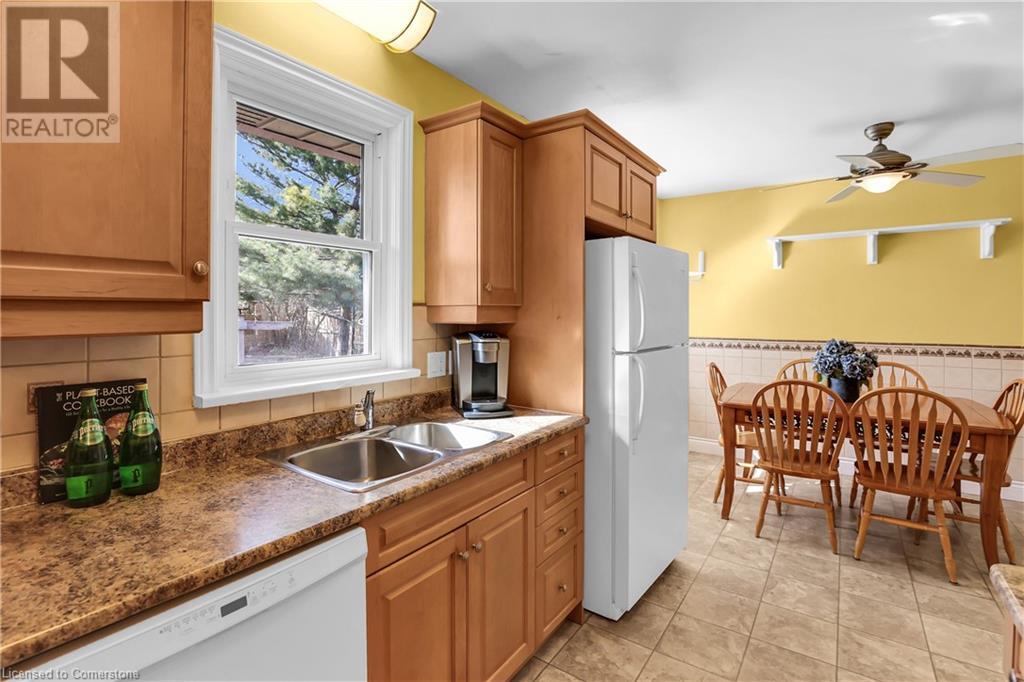 29 Old Orchard Avenue, Grimsby, Ontario  L3M 3H9 - Photo 8 - 40724763