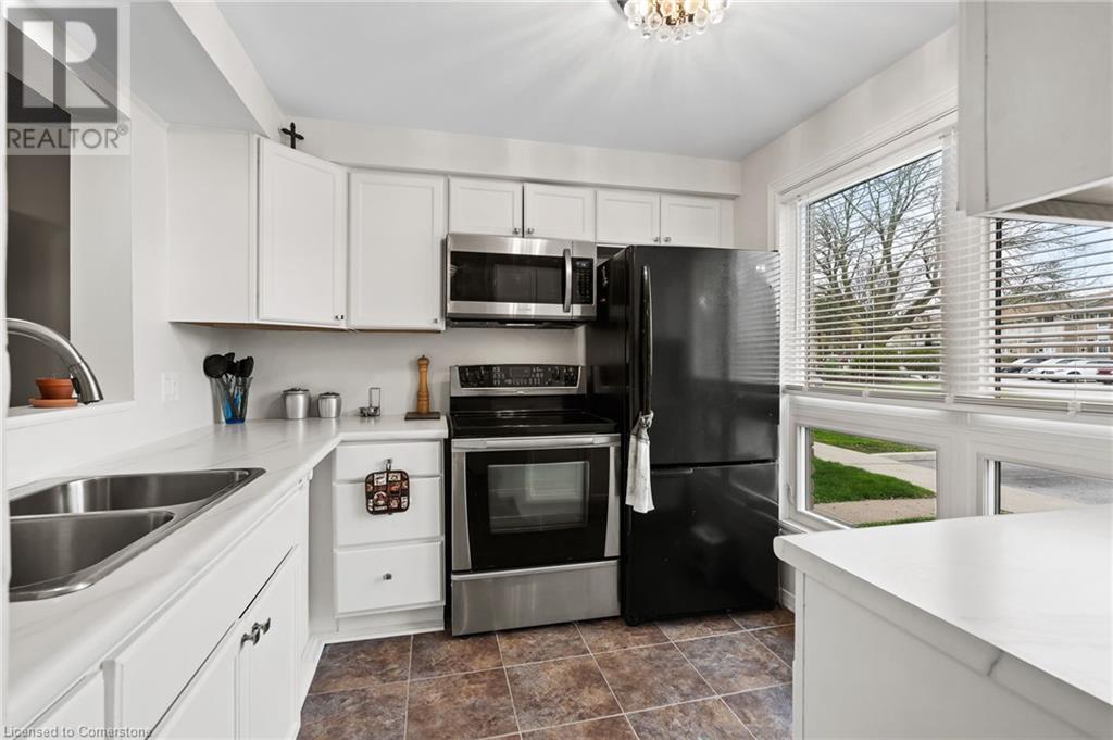 6767 Thorold Stone Road Unit# 45, Niagara Falls, Ontario  L2J 3W9 - Photo 5 - 40724465
