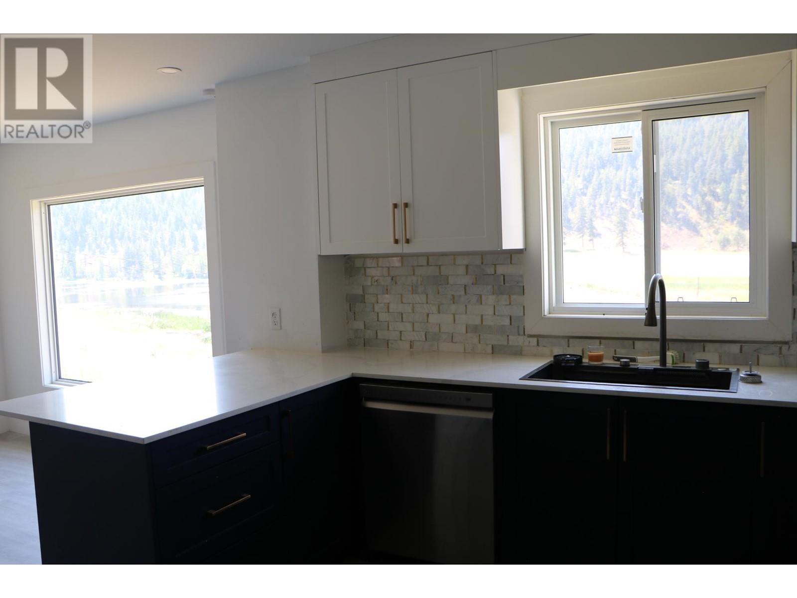2448 BARNHARTVALE Road Kamloops Photo 11
