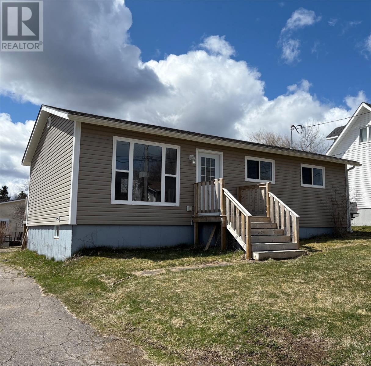 31 Second Avenue, Lewisporte, Newfoundland & Labrador  A0G 3A0 - Photo 2 - 1280485