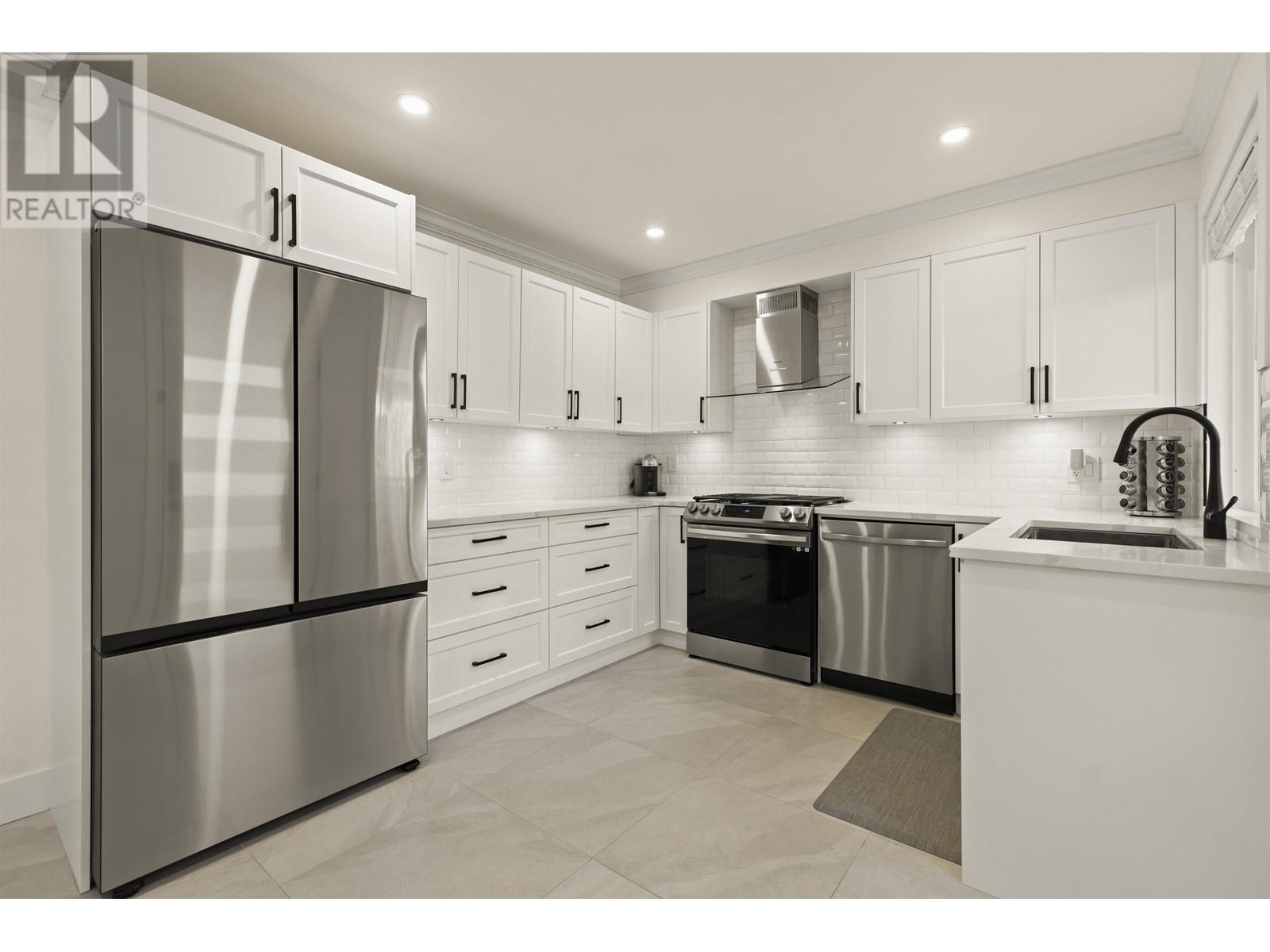5292 Dunbar Street, Vancouver, British Columbia  V6N 1V9 - Photo 8 - R2998965