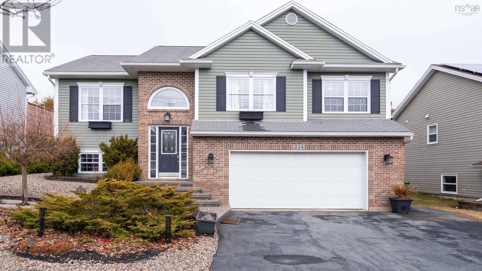 Property at 824 Basinview Drive image 1