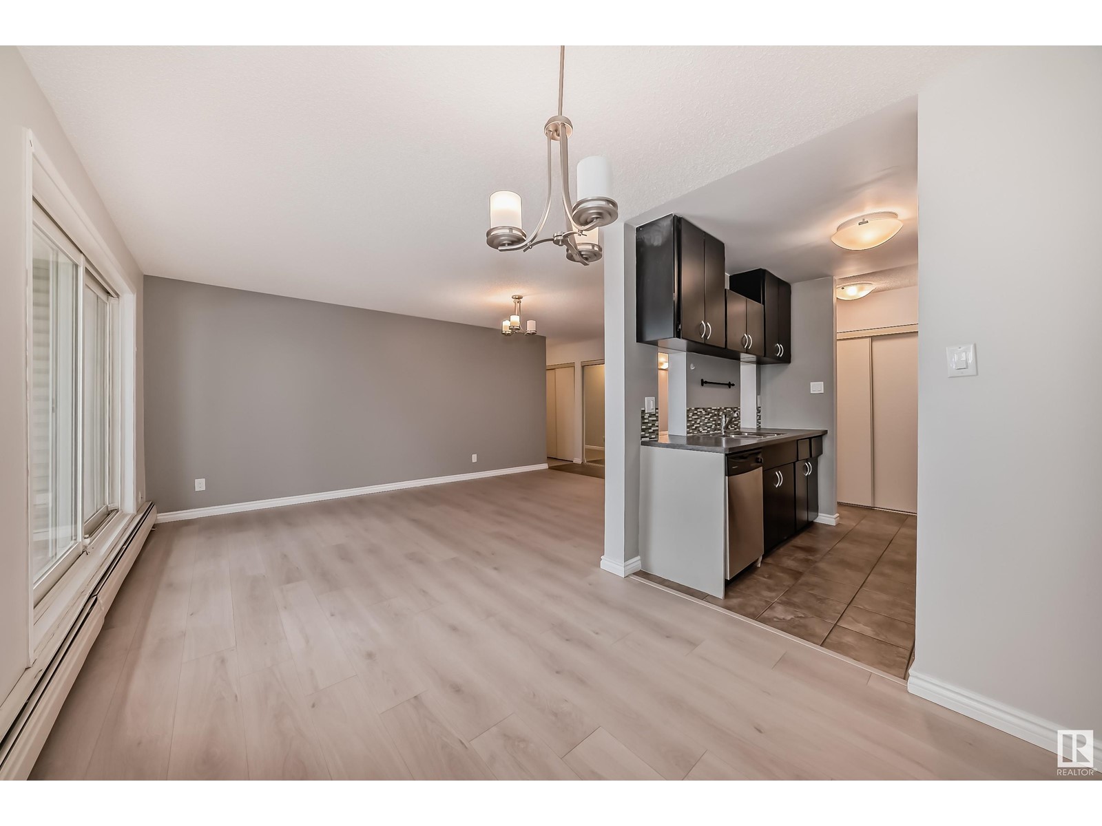 #113 5125 Riverbend Rd Nw, Edmonton, Alberta  T6H 5K5 - Photo 15 - E4434423