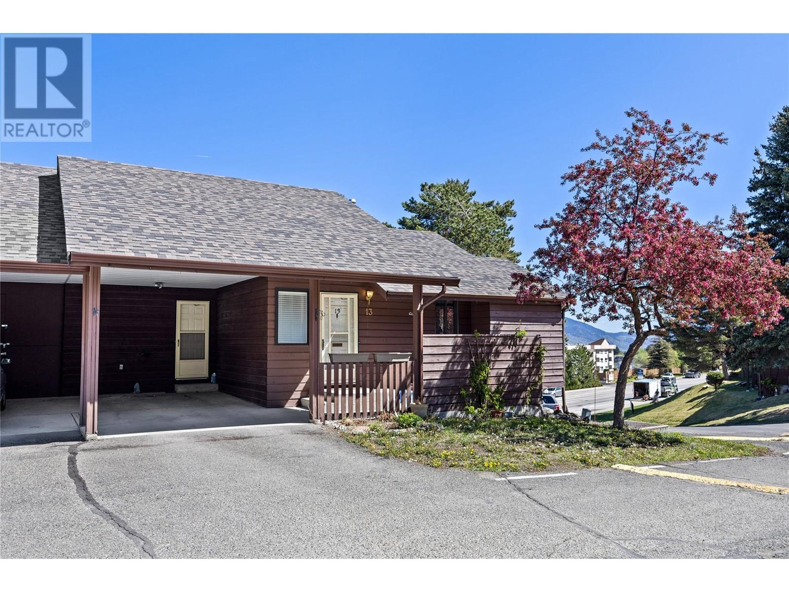 1155 HUGH ALLAN Drive Unit# 13, Kamloops, British Columbia