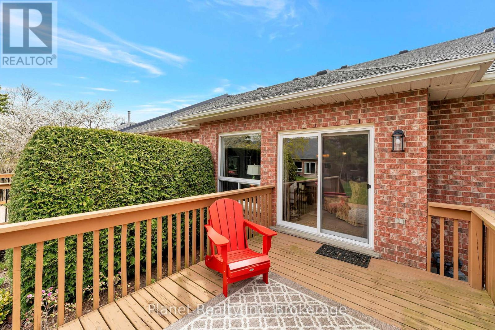 9 Village Crossing W, Guelph, Ontario  N1G 4X7 - Photo 30 - X12128188
