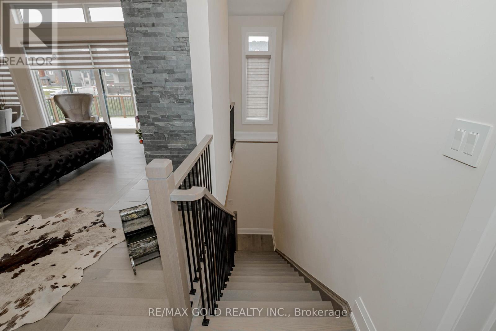 169 Springside Crescent, Blue Mountains, Ontario  L9Y 5L3 - Photo 29 - X12127946