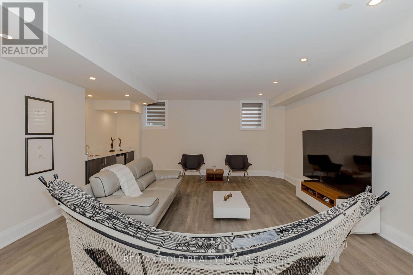 169 Springside Crescent, Blue Mountains, Ontario  L9Y 5L3 - Photo 30 - X12127946