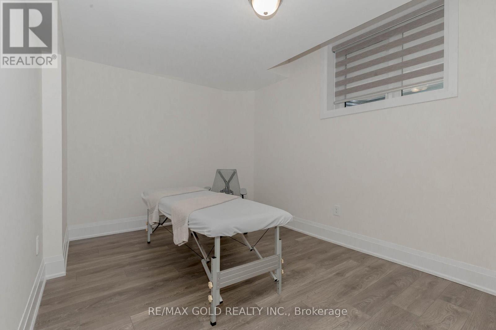 169 Springside Crescent, Blue Mountains, Ontario  L9Y 5L3 - Photo 36 - X12127946