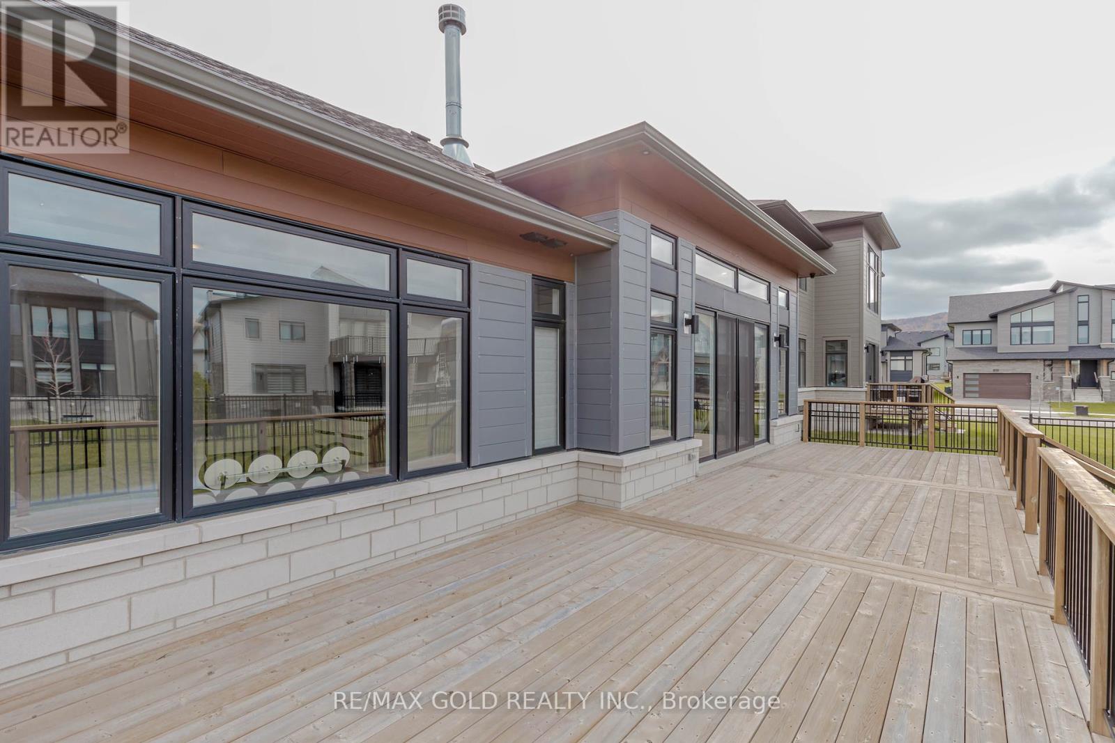 169 Springside Crescent, Blue Mountains, Ontario  L9Y 5L3 - Photo 42 - X12127946