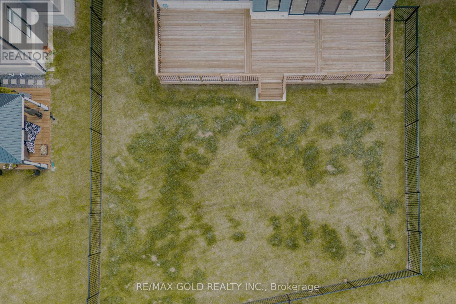 169 Springside Crescent, Blue Mountains, Ontario  L9Y 5L3 - Photo 46 - X12127946