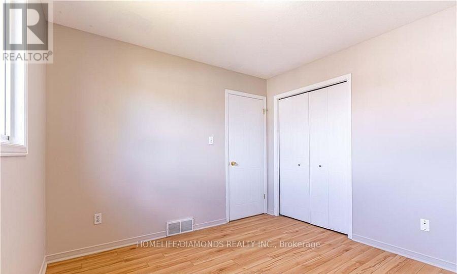 209 Thurman Circle, London East, Ontario  N5V 4Z2 - Photo 17 - X12127957