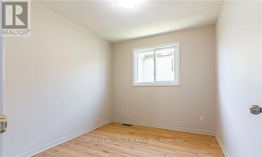 209 Thurman Circle, London East, Ontario  N5V 4Z2 - Photo 20 - X12127957